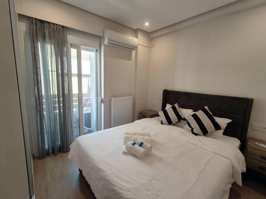 אתונה Chic Apartment Near Acropolis מראה חיצוני תמונה